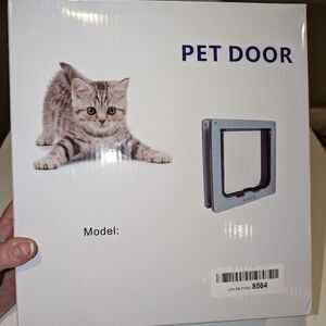 NWT - Cat or small dog Door